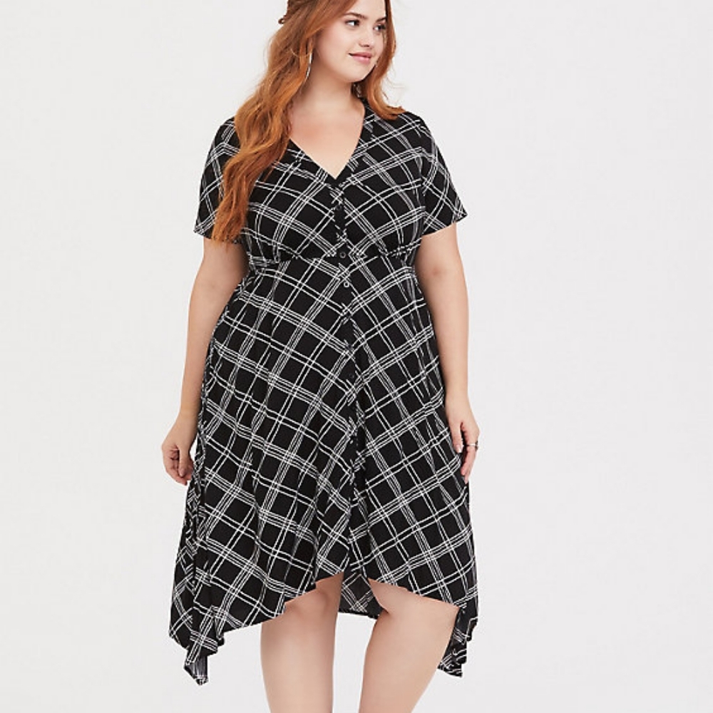 BLACK PLAID CHALLIS SHARKBITE SHIRT DRESS